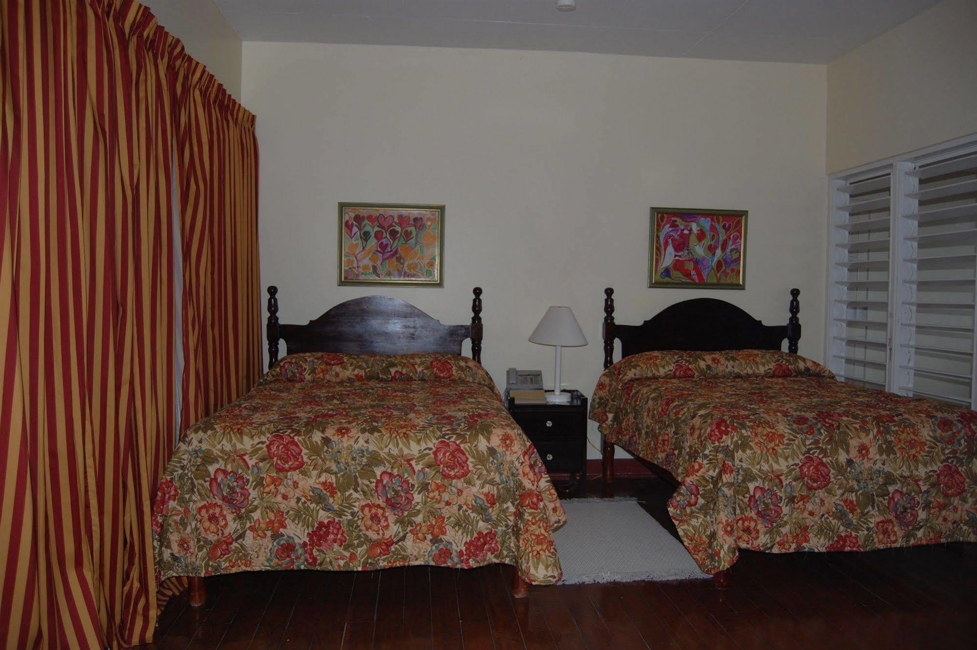Inn At Shaw Park Gardens & Waterfalls Ocho Rios Exteriér fotografie